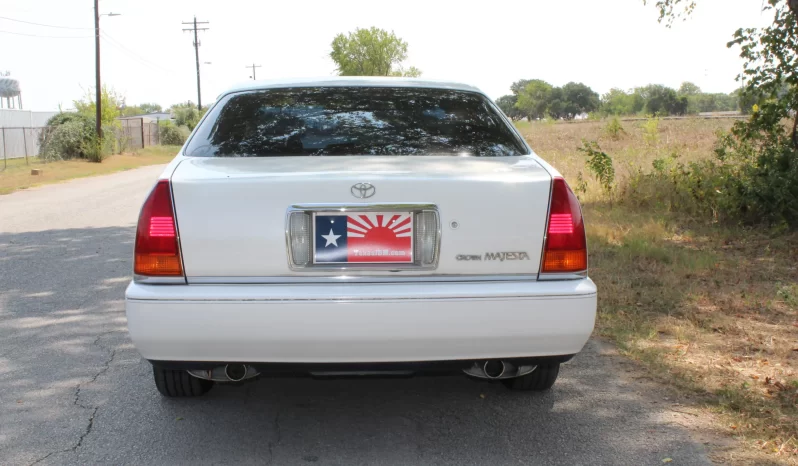 1996 Toyota Crown Majesta Luxury Sedan Factory RHD full