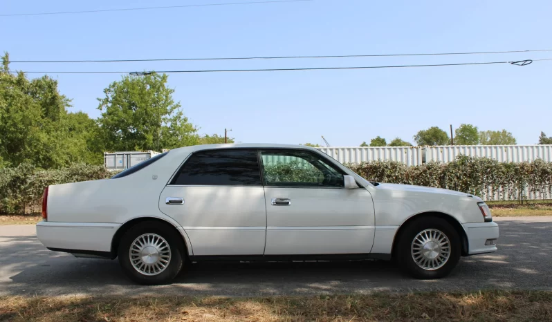 1996 Toyota Crown Majesta Luxury Sedan Factory RHD full