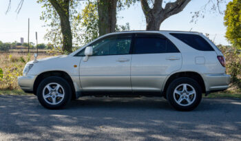 1998 Toyota Harrier RX300 3.0 Factory RHD full