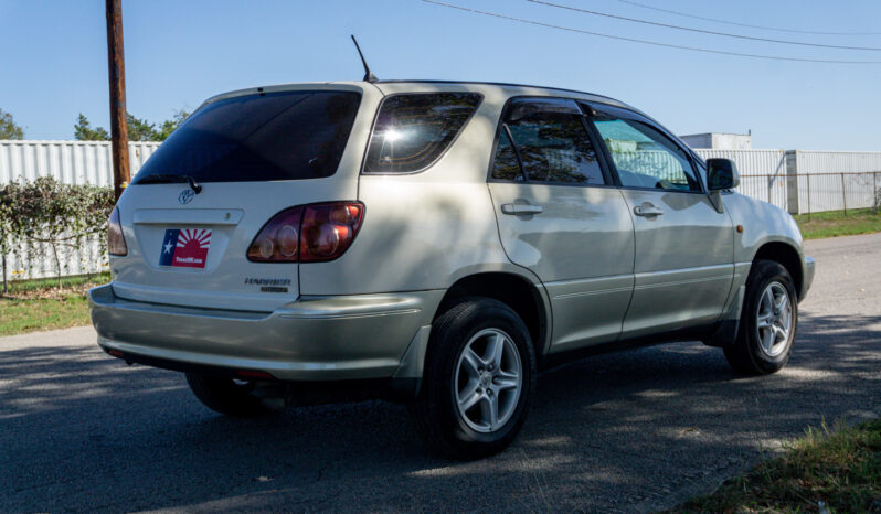 1998 Toyota Harrier RX300 3.0 Factory RHD full