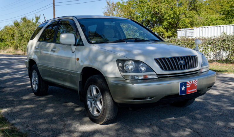 1998 Toyota Harrier RX300 3.0 Factory RHD full