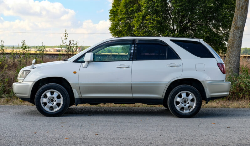 1998 Toyota Harrier RX300 2.2L AWD Factory RHD full