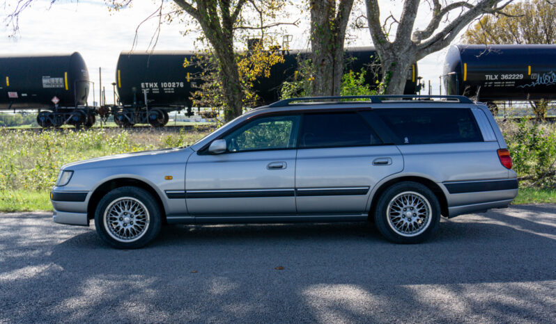 1997 Nissan Stagea RS Four 2.5 Turbo RB25DET Wagon Factory RHD full