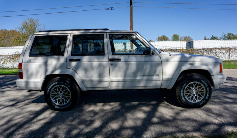 1999 Jeep Cherokee XJ 4×4 Factory RHD full