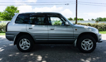 1998 Toyota RAV4 AWD X-Over Factory RHD full