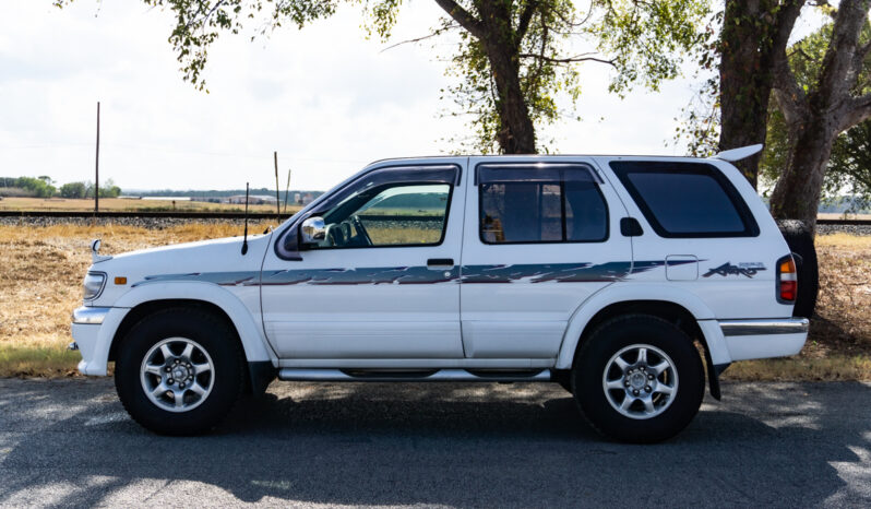 1996 Nissan Terrano Pathfinder 4WD Factory RHD full