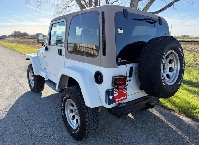 2001 Jeep Wrangler Sahara 4×4 Factory RHD full