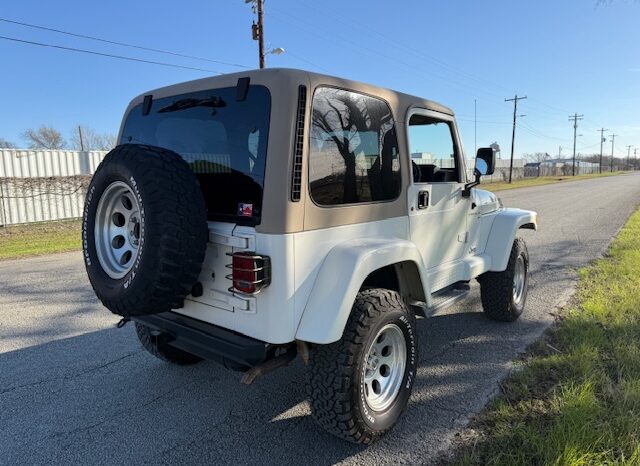 2001 Jeep Wrangler Sahara 4×4 Factory RHD full