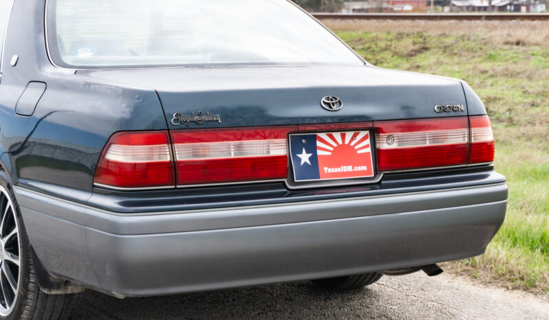 1995 Toyota Crown Luxury Sedan RHD 1JZ-GE full